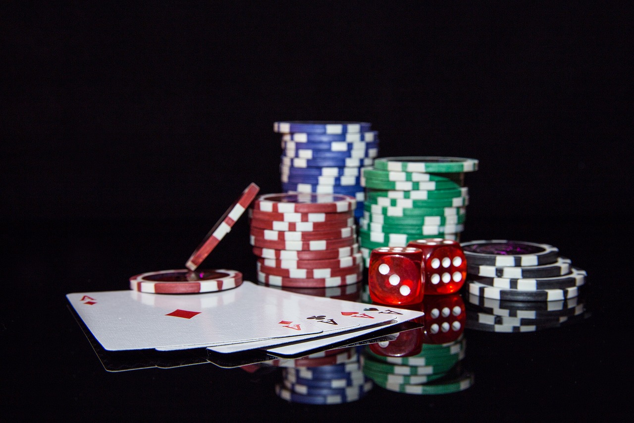 The Advantages of Playing Free Social Casino Games